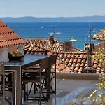 The Square Makarska, Lux App In The Heart Of The * Makarská