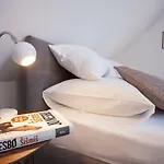 Apartmán The Square Makarska, Lux App In The Heart Of The Makarská