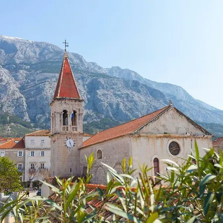 The Square Makarska, Lux App In The Heart Of The Apartment *