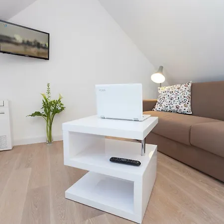 The Square Makarska, Lux App In The Heart Of The Apartman Makarska