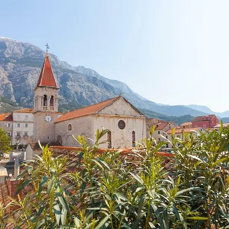 The Square Makarska, Lux App In The Heart Of The Apartment *