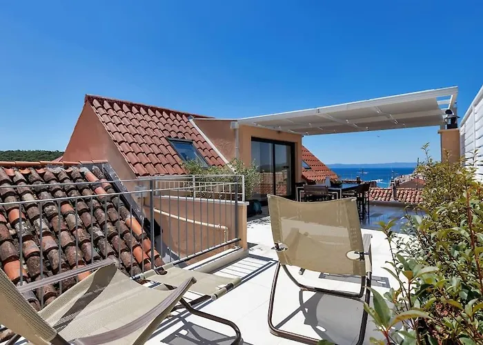 The Square Makarska, Lux App In The Heart Of The *