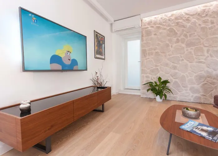 The Square Makarska, Lux App In The Heart Of The Apartament *