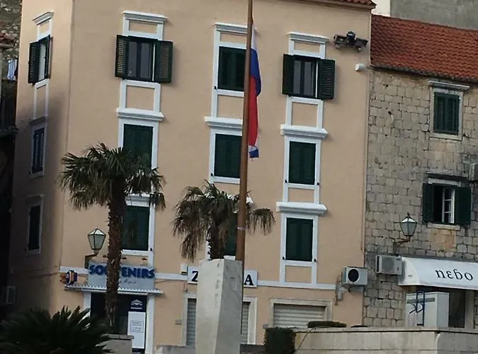 Apartament The Square Makarska, Lux App In The Heart Of The