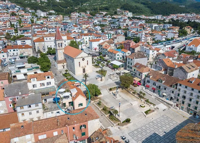 The Square Makarska, Lux App In The Heart Of The Макарська
