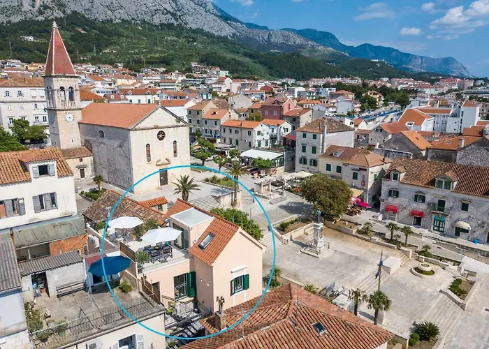 The Square Makarska, Lux App In The Heart Of The Makarska