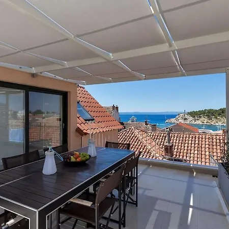 Appartamento The Square Makarska, Lux App In The Heart Of The *