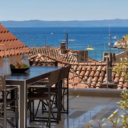 The Square Makarska, Lux App In The Heart Of The * Makarska