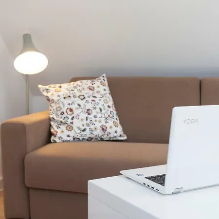 Appartamento The Square Makarska, Lux App In The Heart Of The *