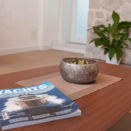 The Square Makarska, Lux App In The Heart Of The Makarska