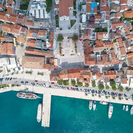 The Square Makarska, Lux App In The Heart Of The * Makarska