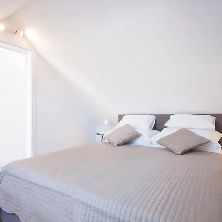 The Square Makarska, Lux App In The Heart Of The